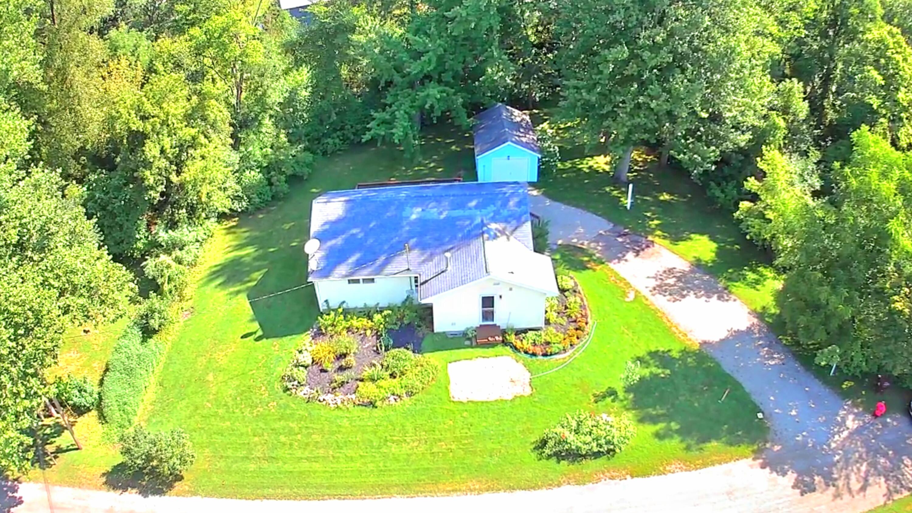 5633 Thornapple Lake Road