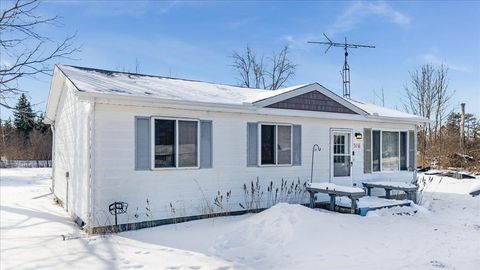 316 E Main Plainfield Township MI 48739