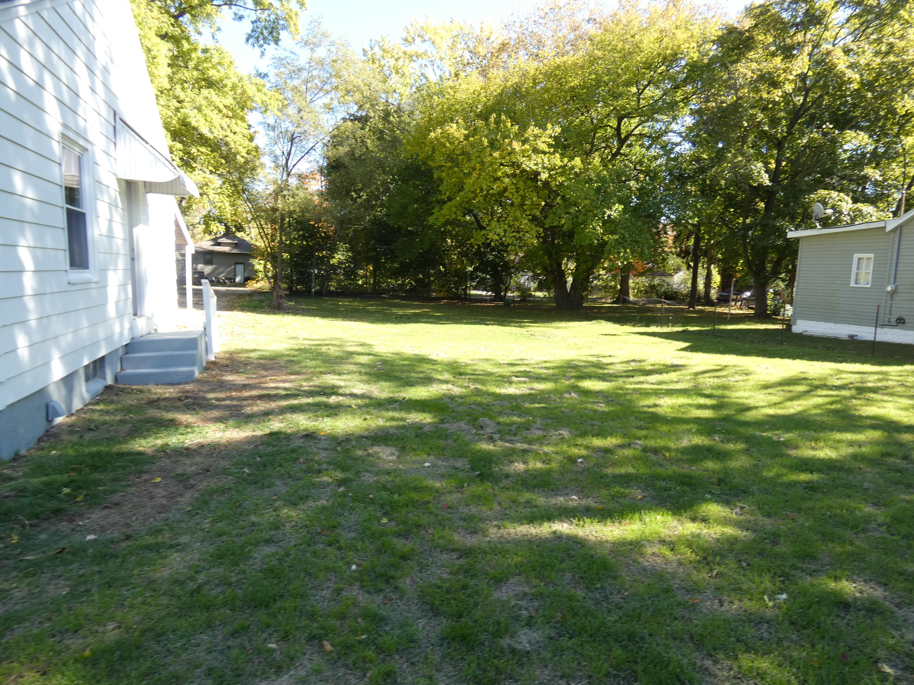 1027 Superior Street