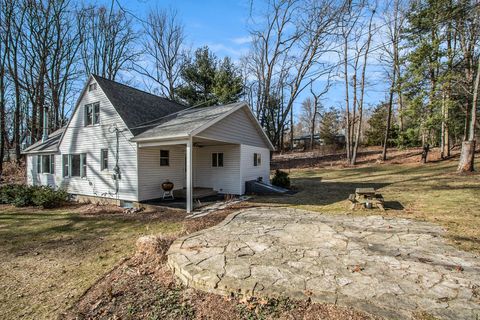 listing image 42