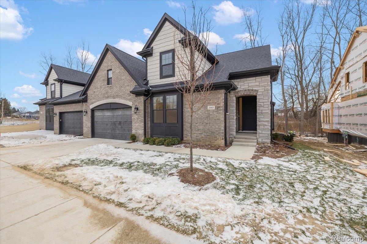 2044 Breckenridge Court