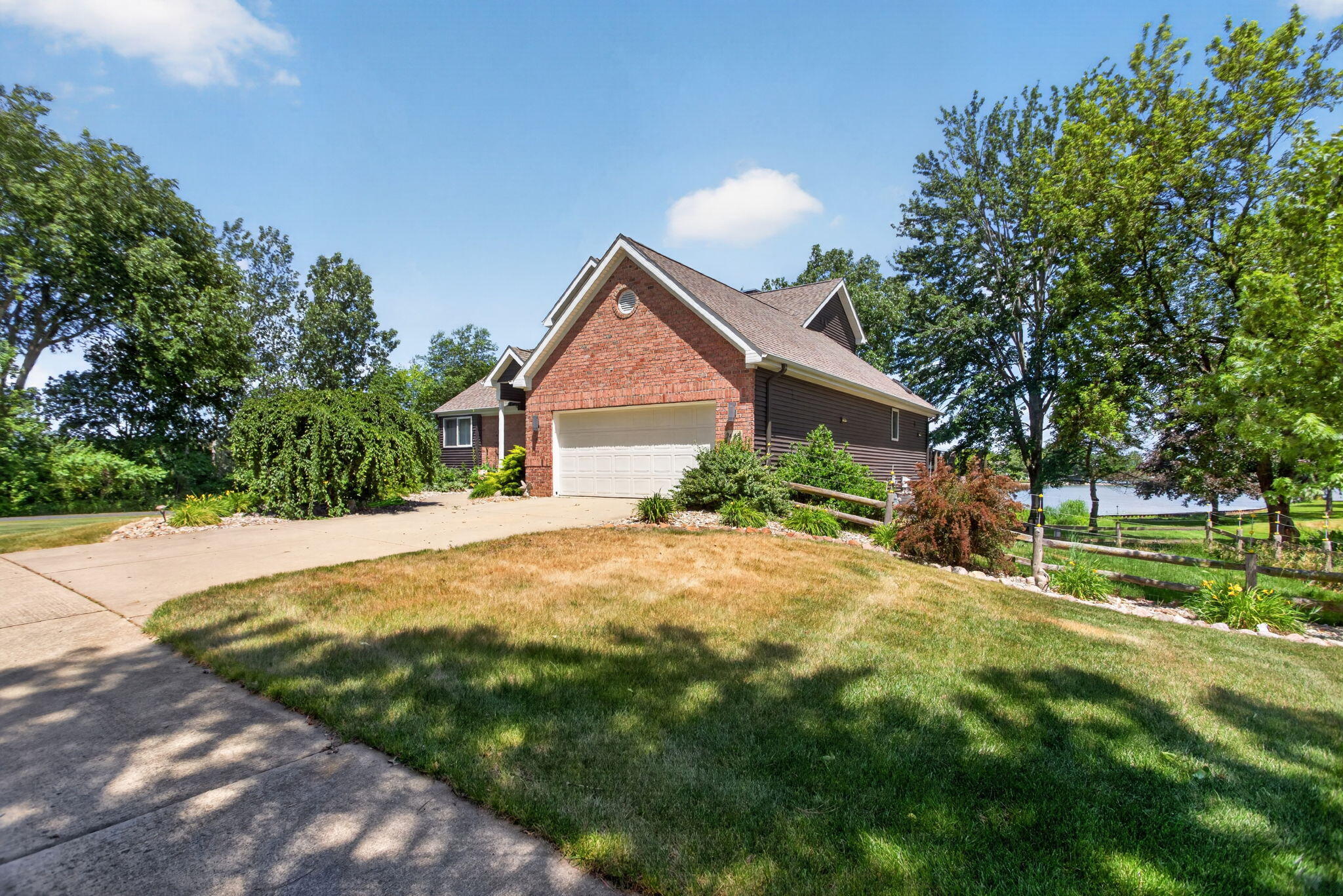7448 Reed Road