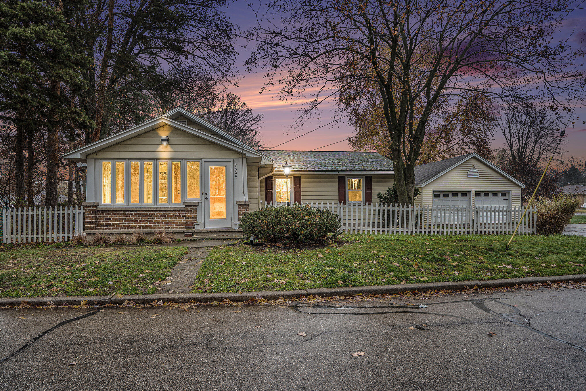 2625 Seventh Street NW