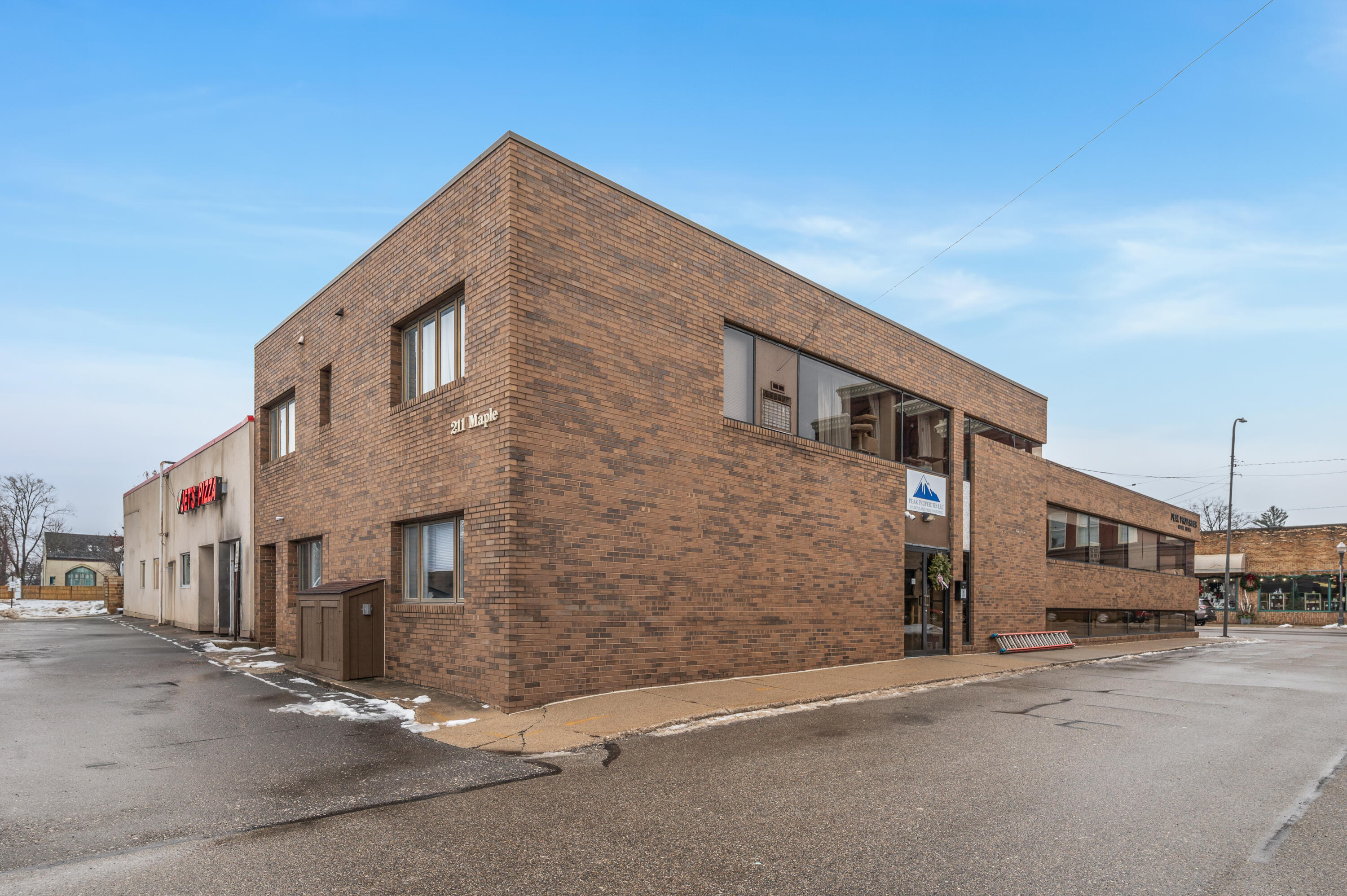 211 Maple Suite #4 Street