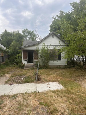 137 E OAKLEY ST, FLINT, MI 48503 - Image 1f5b90ab82d2f4cb495e9f46fa9b455c/144242527