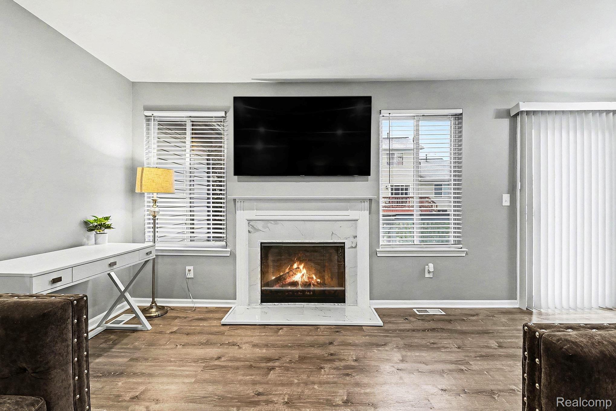 21920 Quail Ridge Drive N