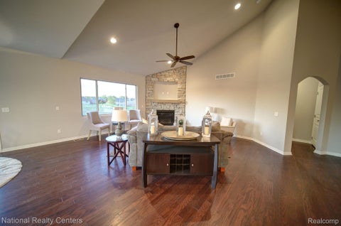 Tiny photo for 941 Guenevere Drive, Oxford Charter Township, MI 48371 (MLS # 20261071881)