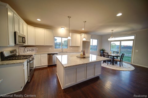 Tiny photo for 941 Guenevere Drive, Oxford Charter Township, MI 48371 (MLS # 20261071881)