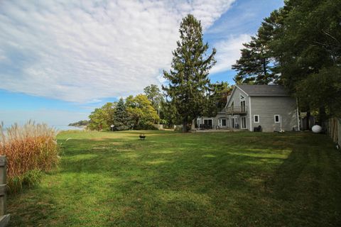 77709 18th Avenue South Haven Charter Township MI 49090