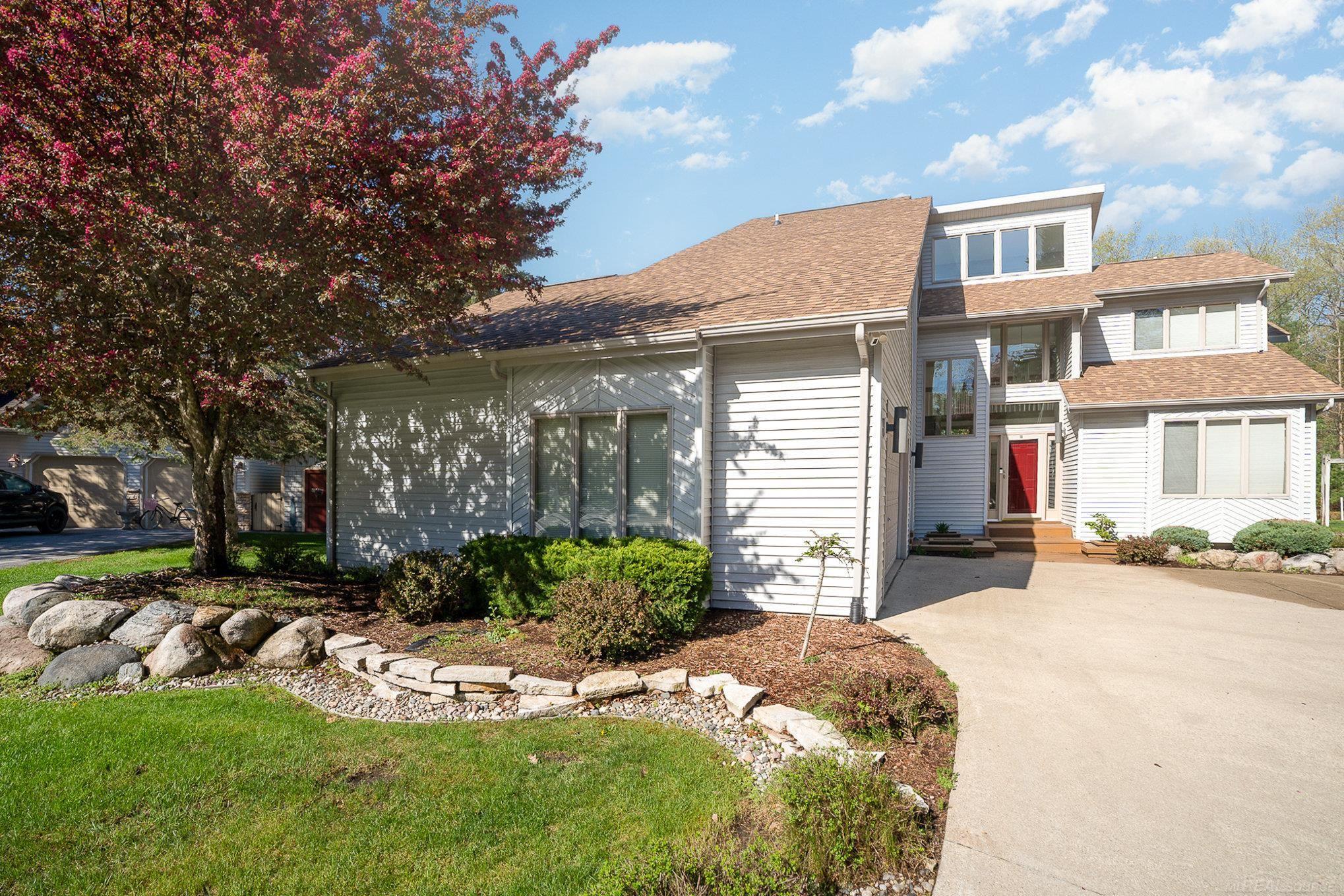 118 Harbor Court