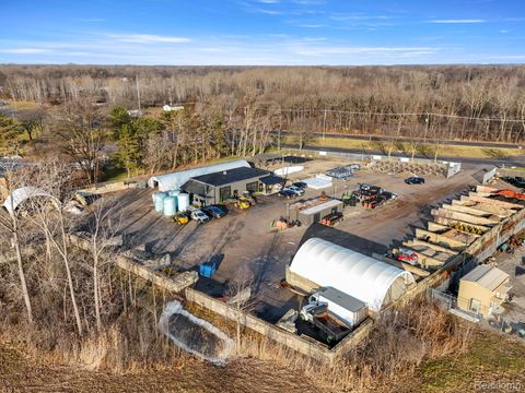 3244 E Michigan Avenue Ypsilanti City MI 48198