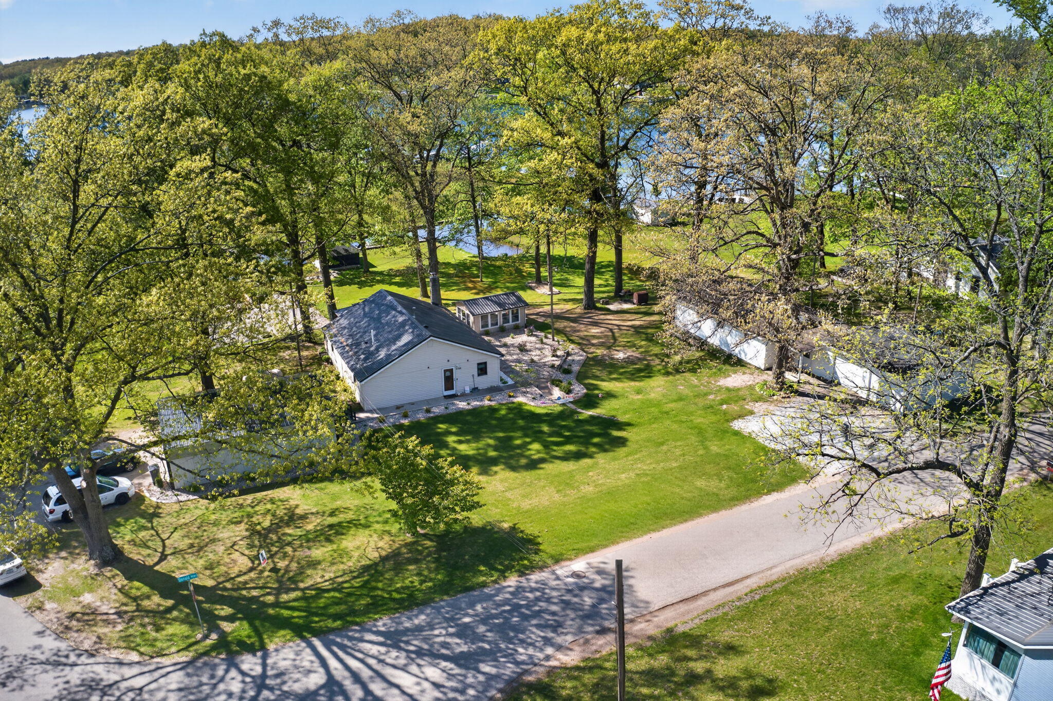 61486 Donald Roadway W