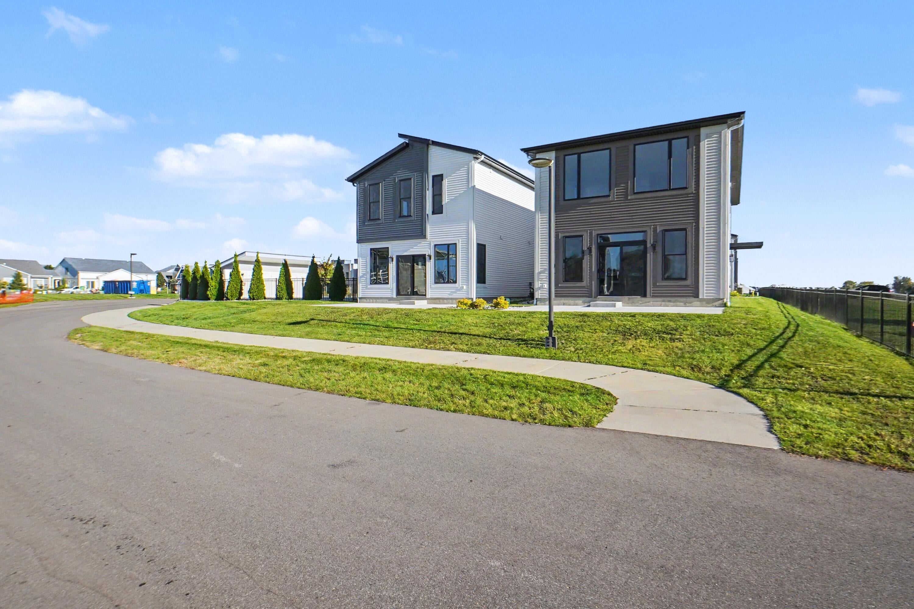 315 Edison Court 30