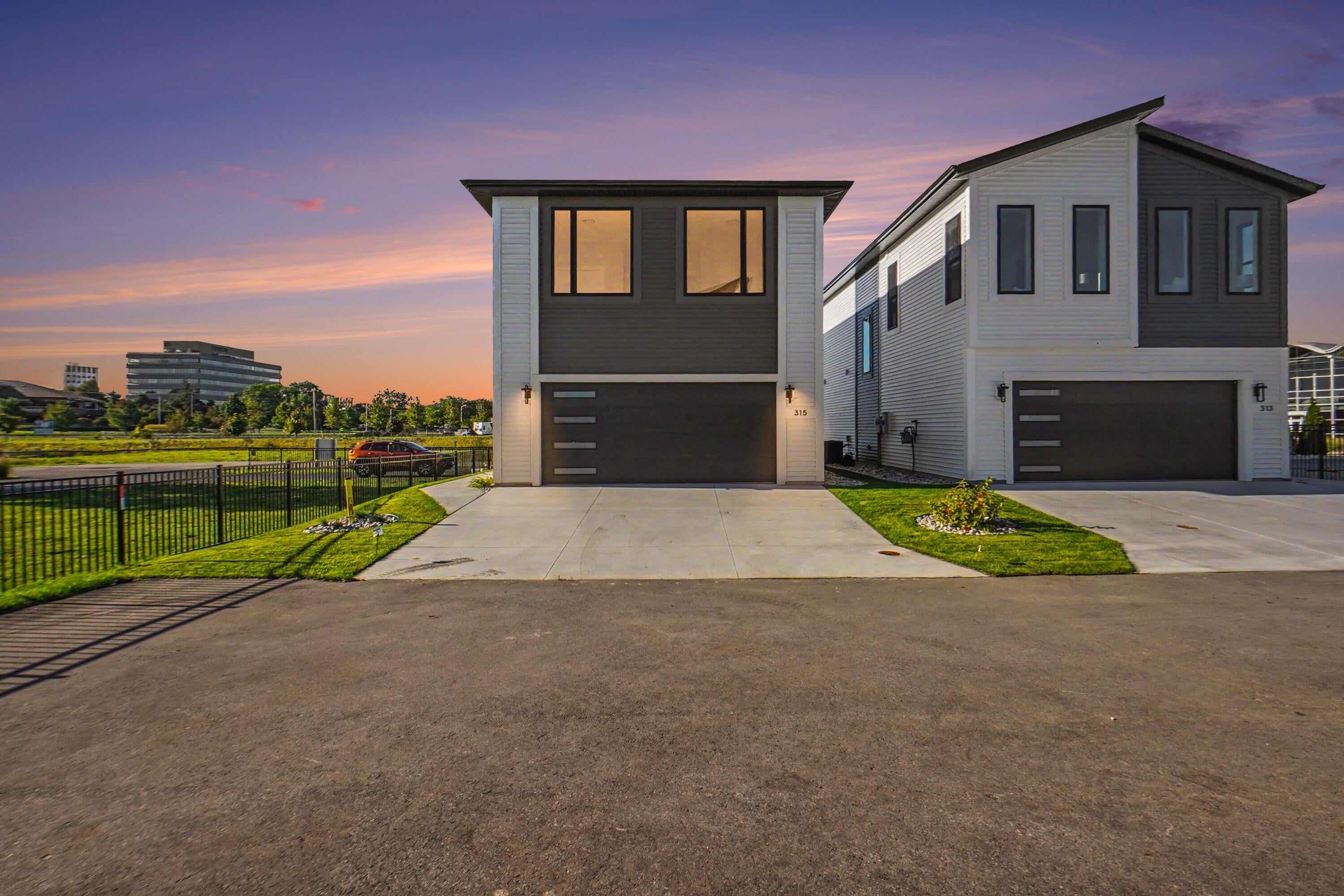 315 Edison Court 30