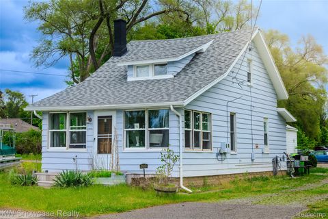 1815 E Lake Drive Novi City MI 48377