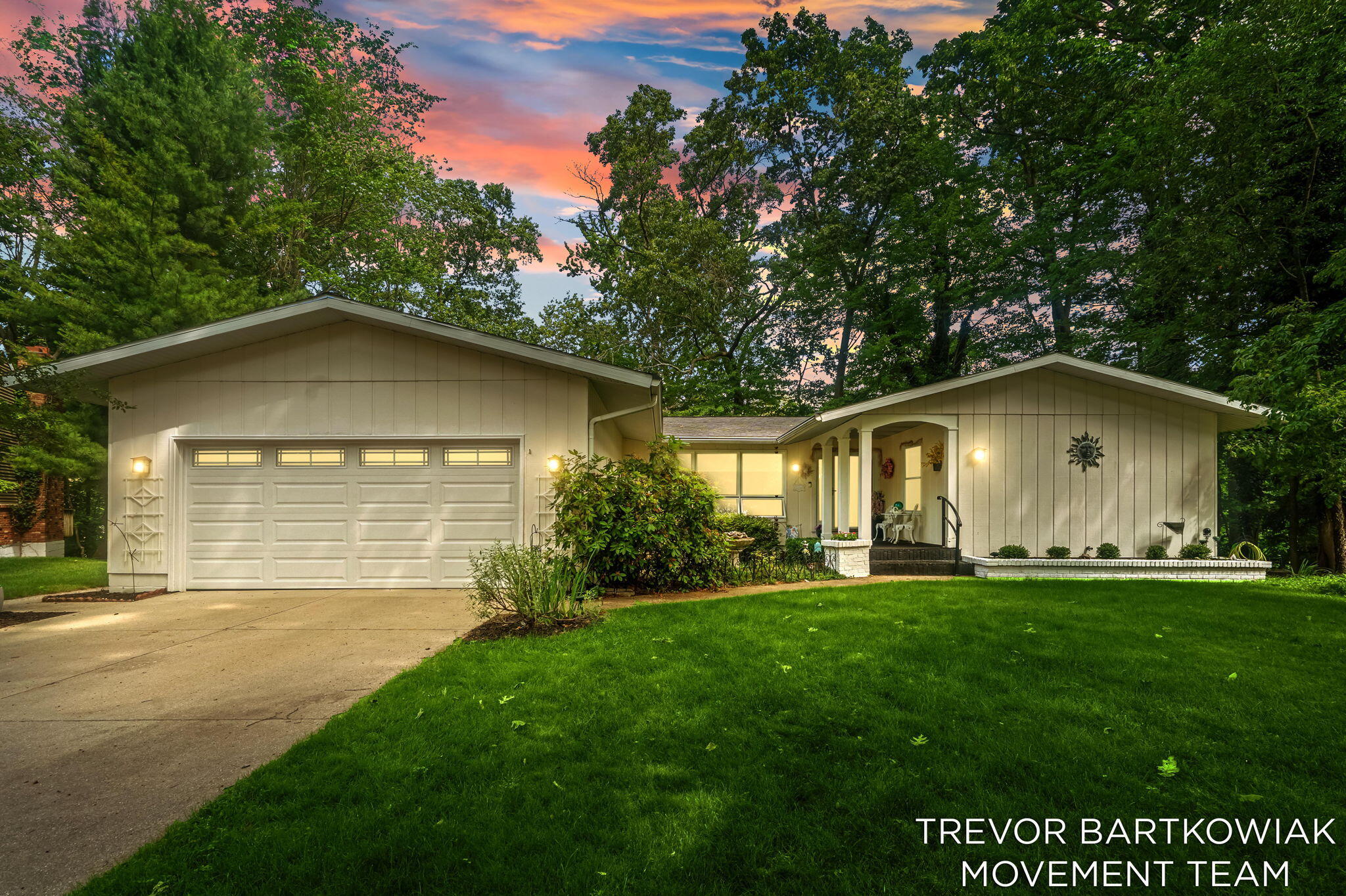 1292 Edinborough Drive
