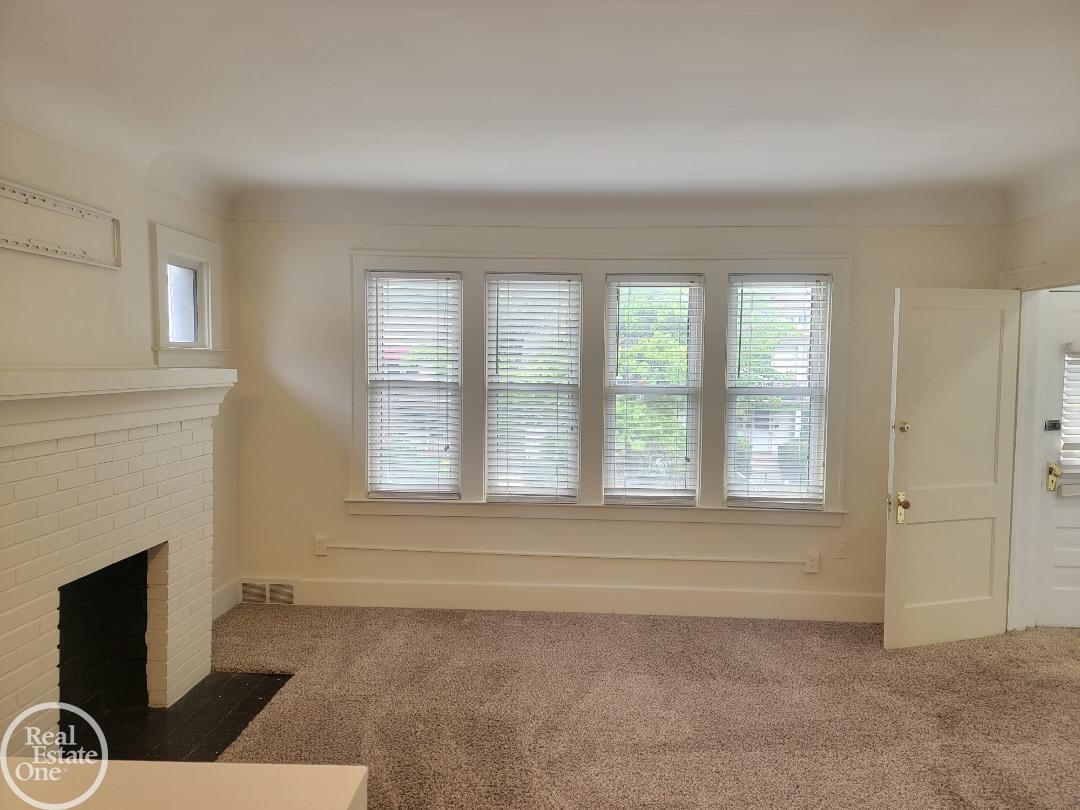 1458 Beaconsfield Street