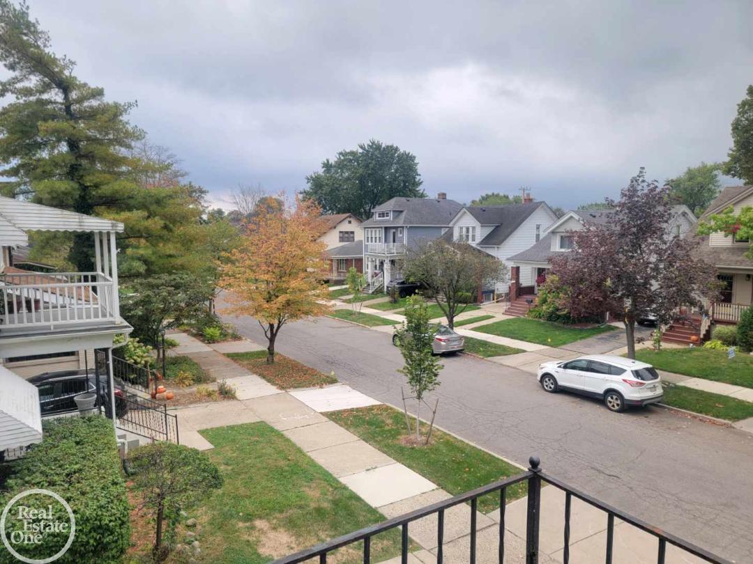 1458 Beaconsfield Street