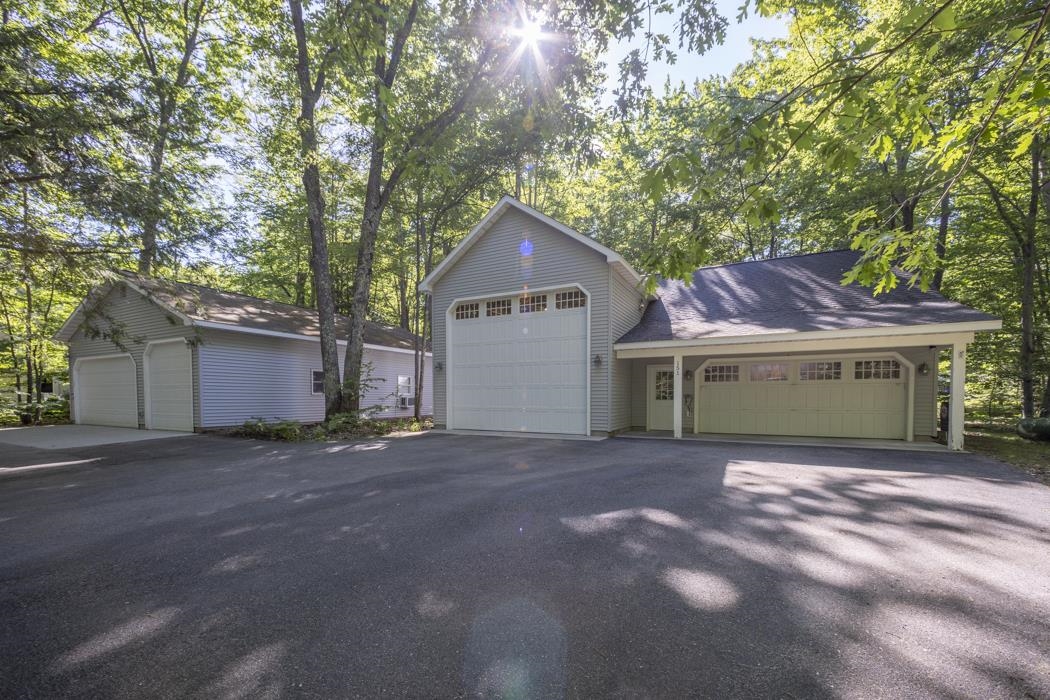 151 Dubonnet Trail