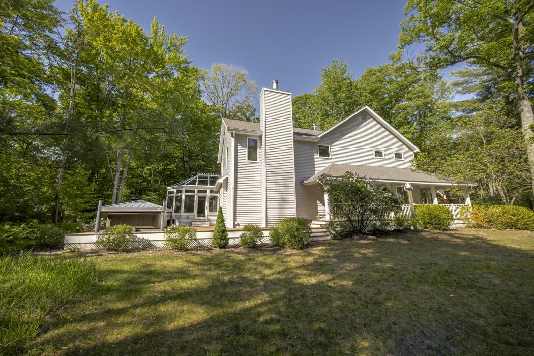151 Dubonnet Trail