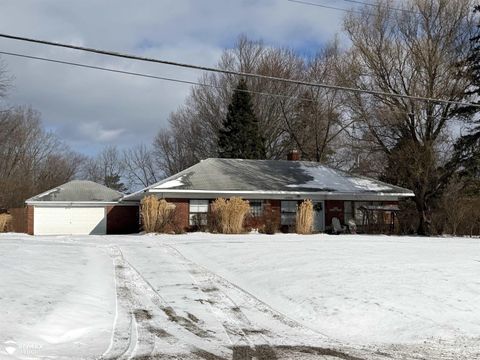 3360 Beecher Road Flint Charter Township MI 48532