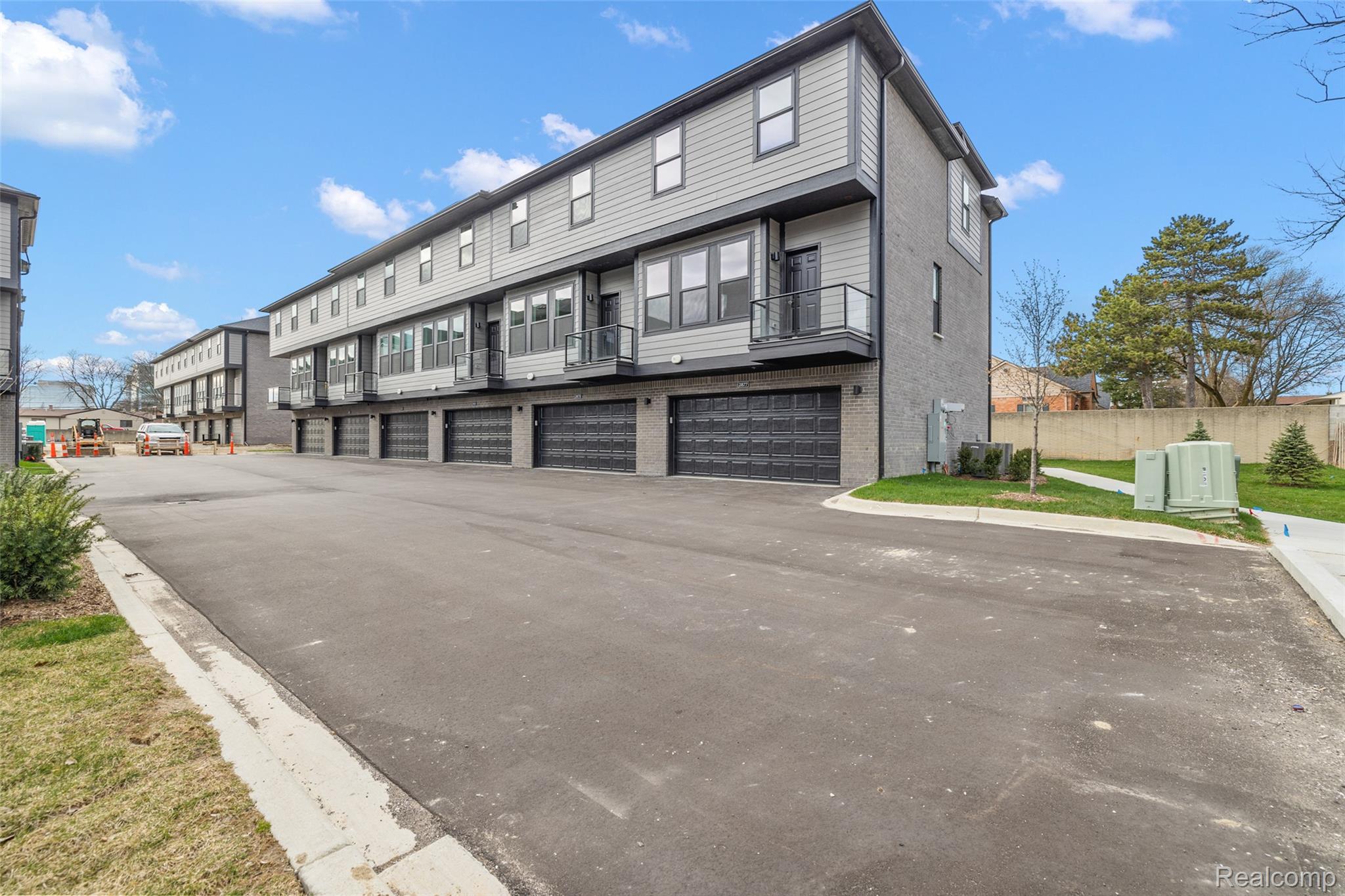 2841 Summers Place