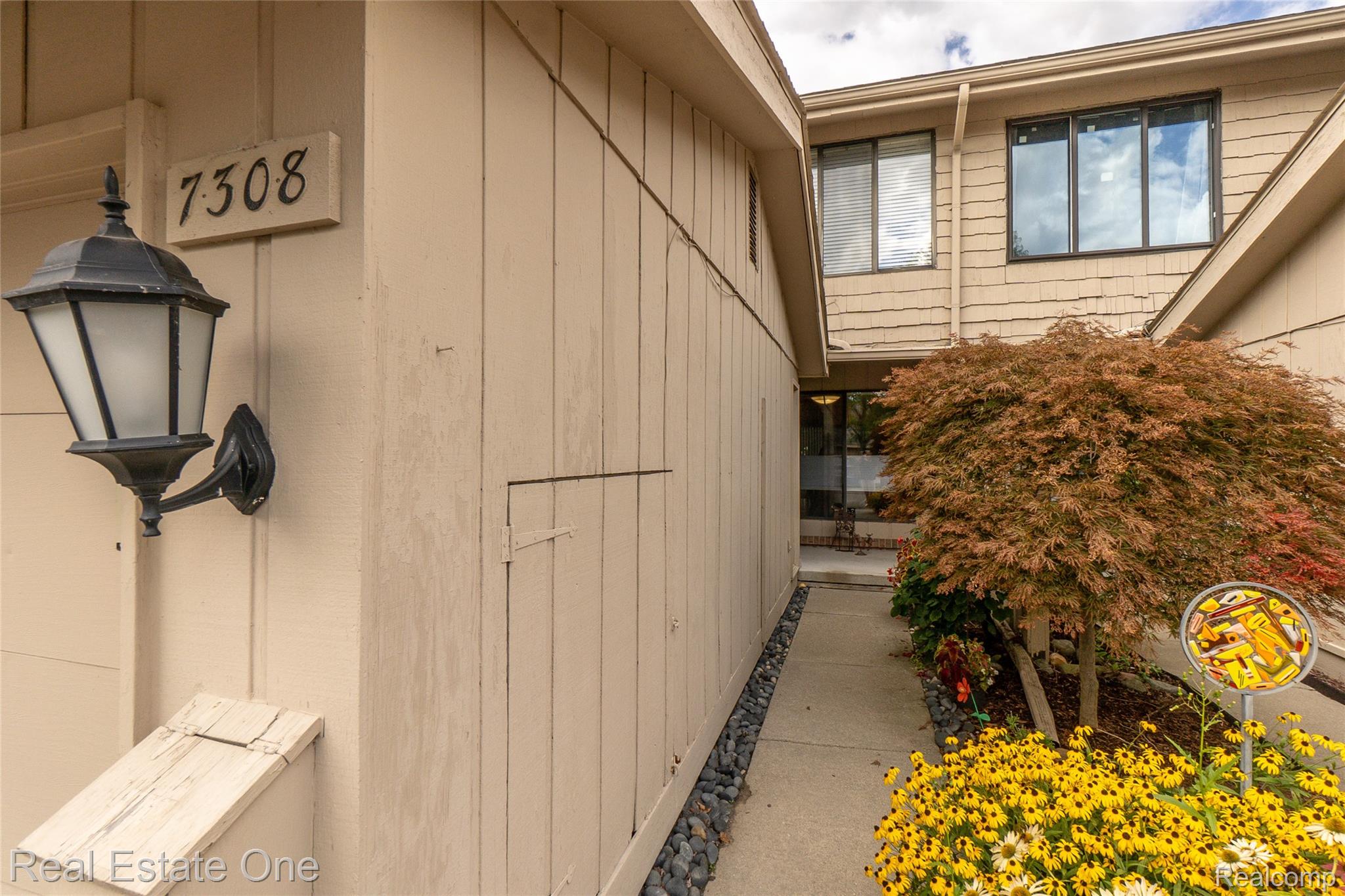 7308 Creek View Circle