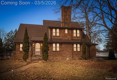 9045 Riverdale Redford Charter Township MI 48239