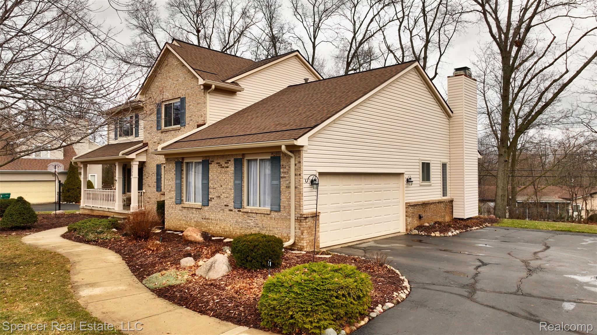 6350 Waldon Woods Drive