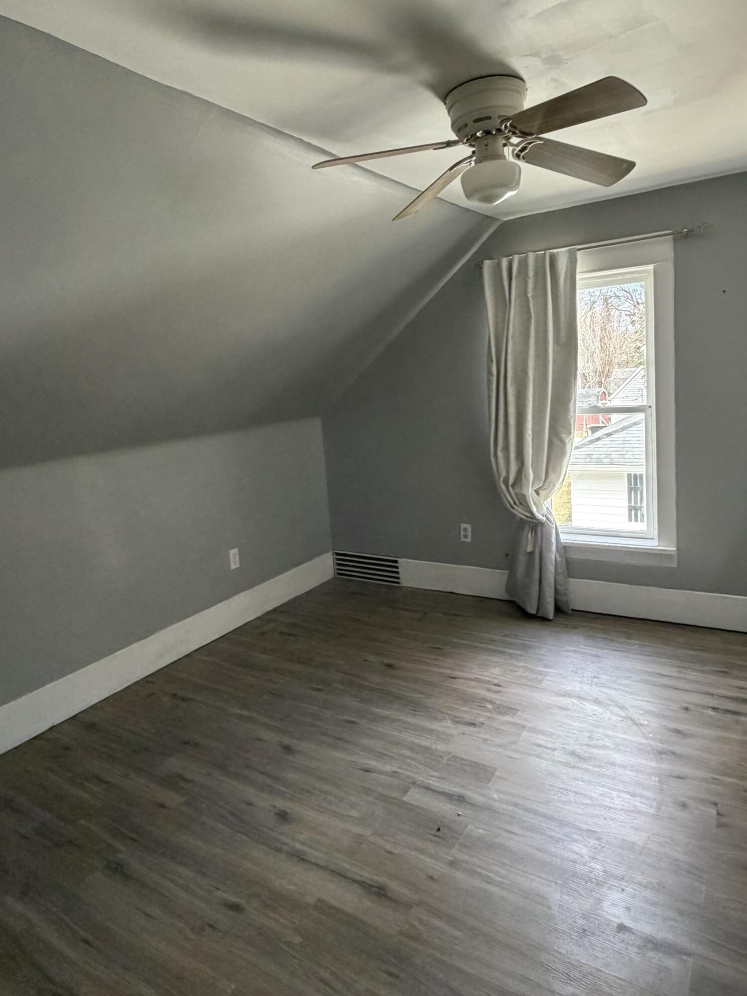 301 N Kennefic Street