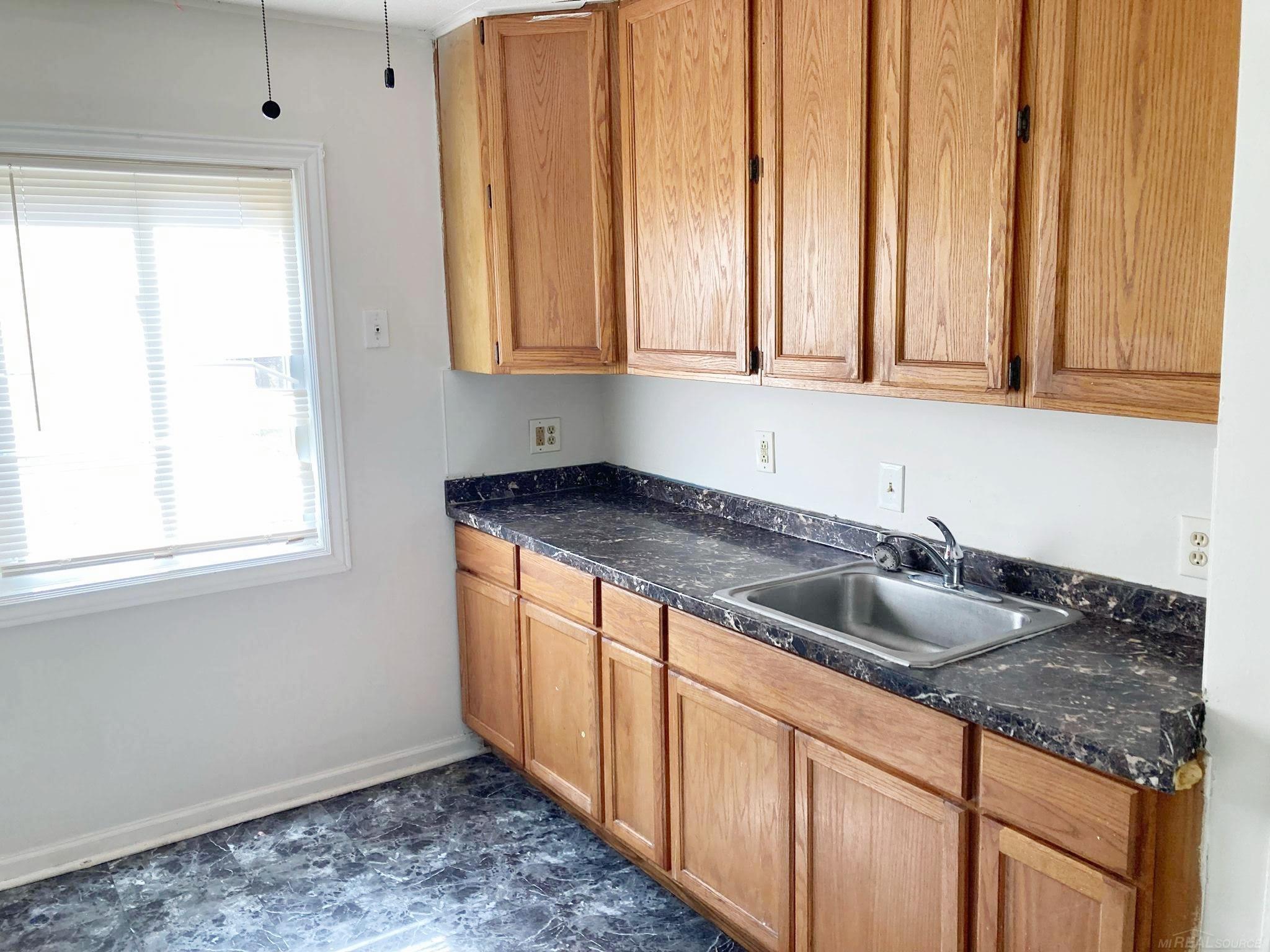 16476 Fairmount Drive