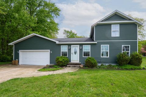 Photo of 8521 Kephart Lane, Oronoko Charter Township, MI 49103 (MLS # 69026024626)