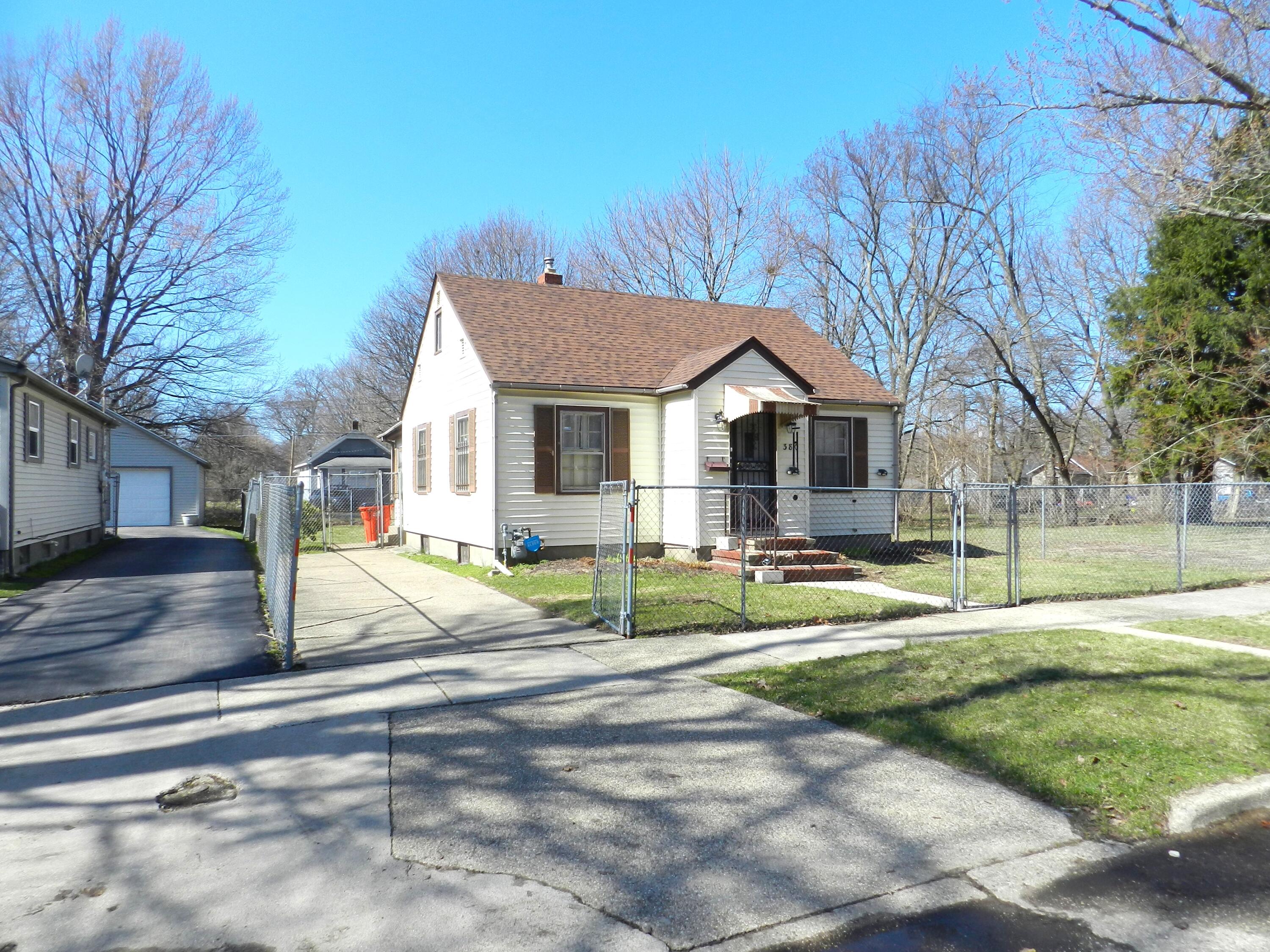 380 N McCord Street