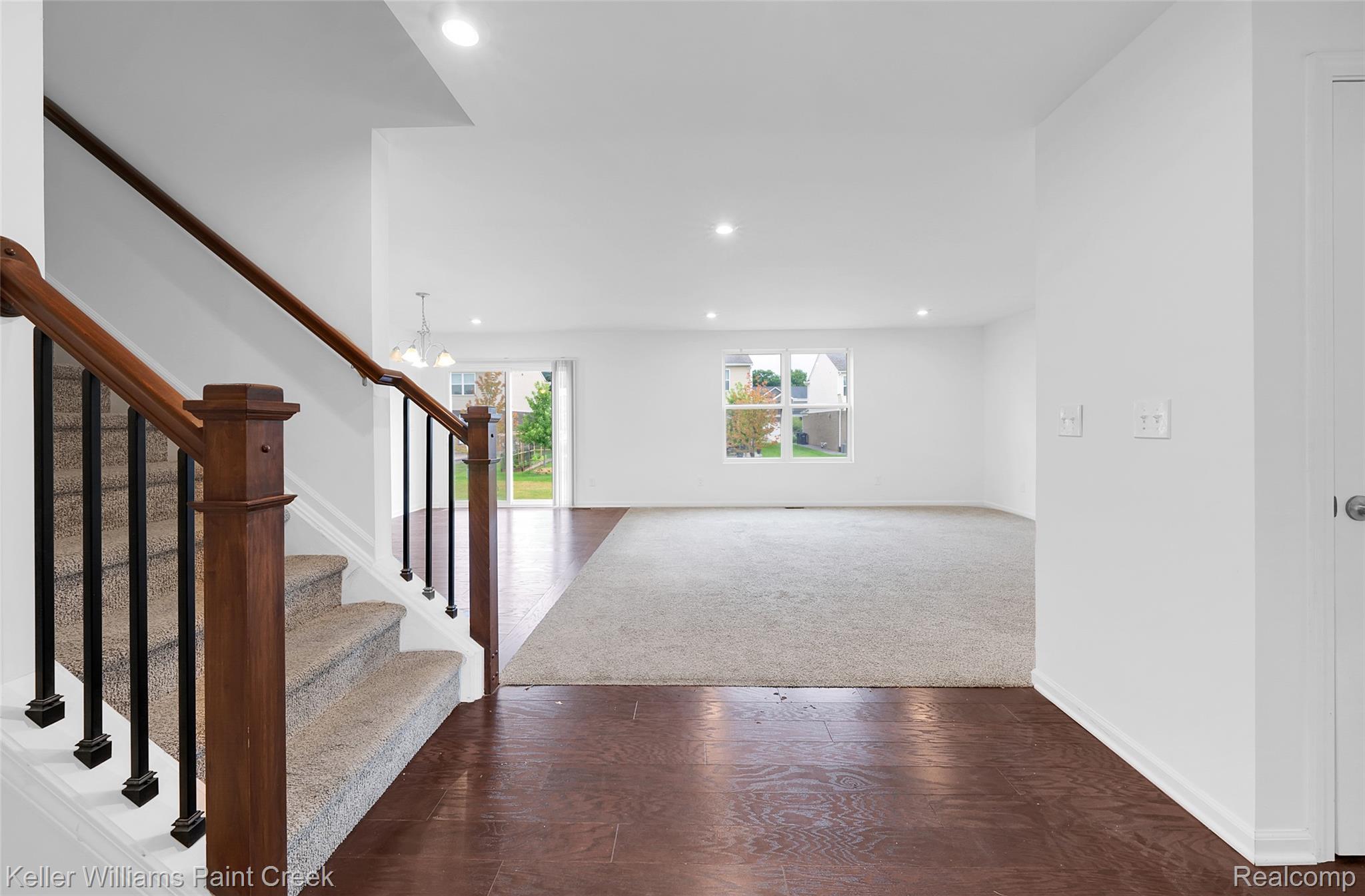5225 Marie Lane