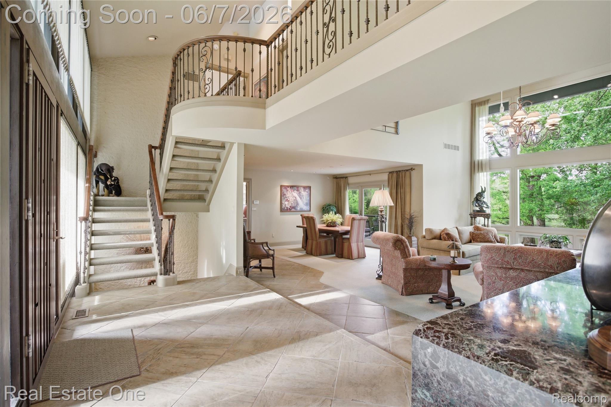 5321 Forest Way