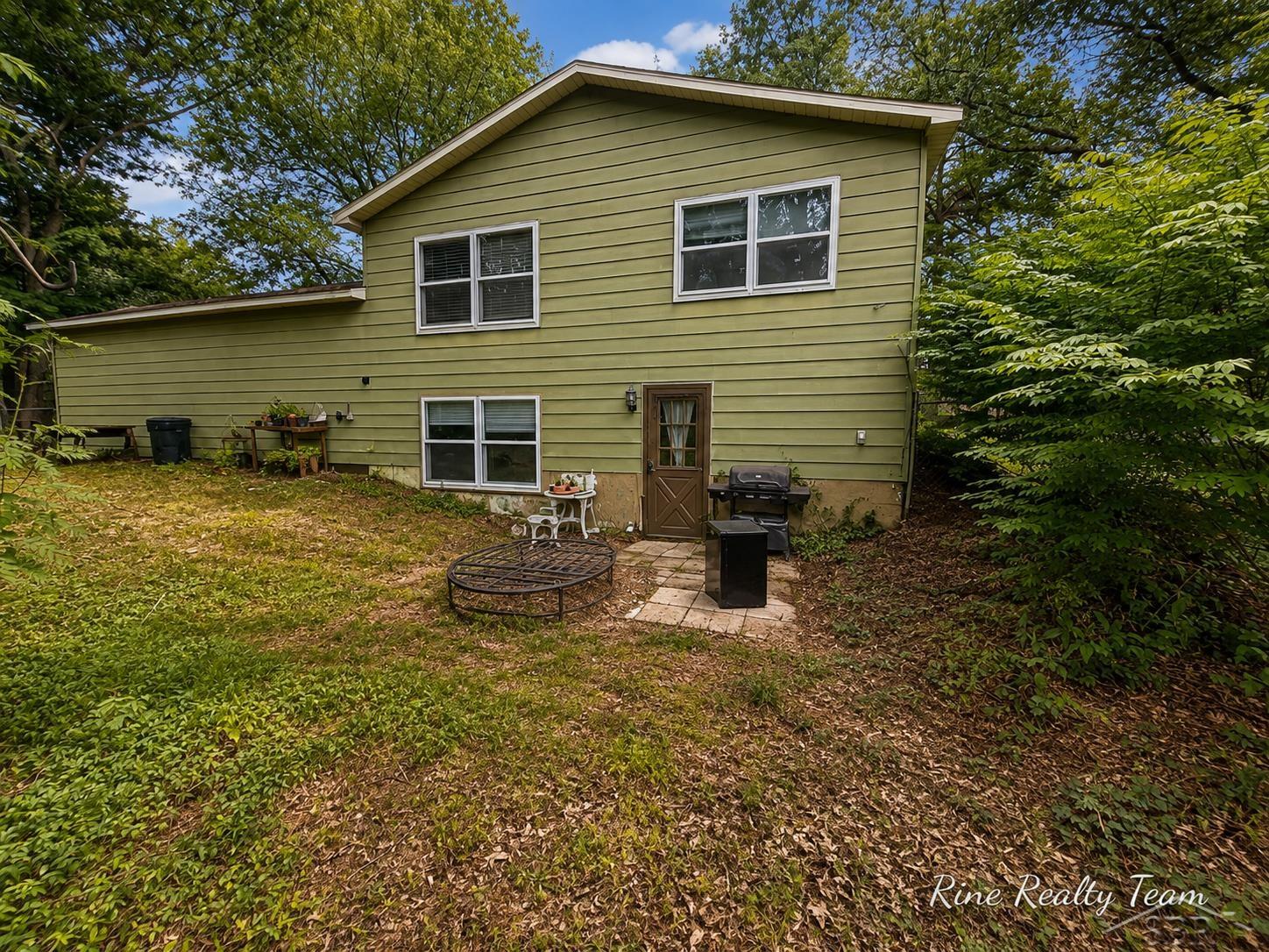 6123 Stagecoach Trail