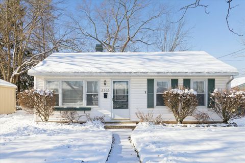 2902 Emerald Drive Kalamazoo City MI 49001