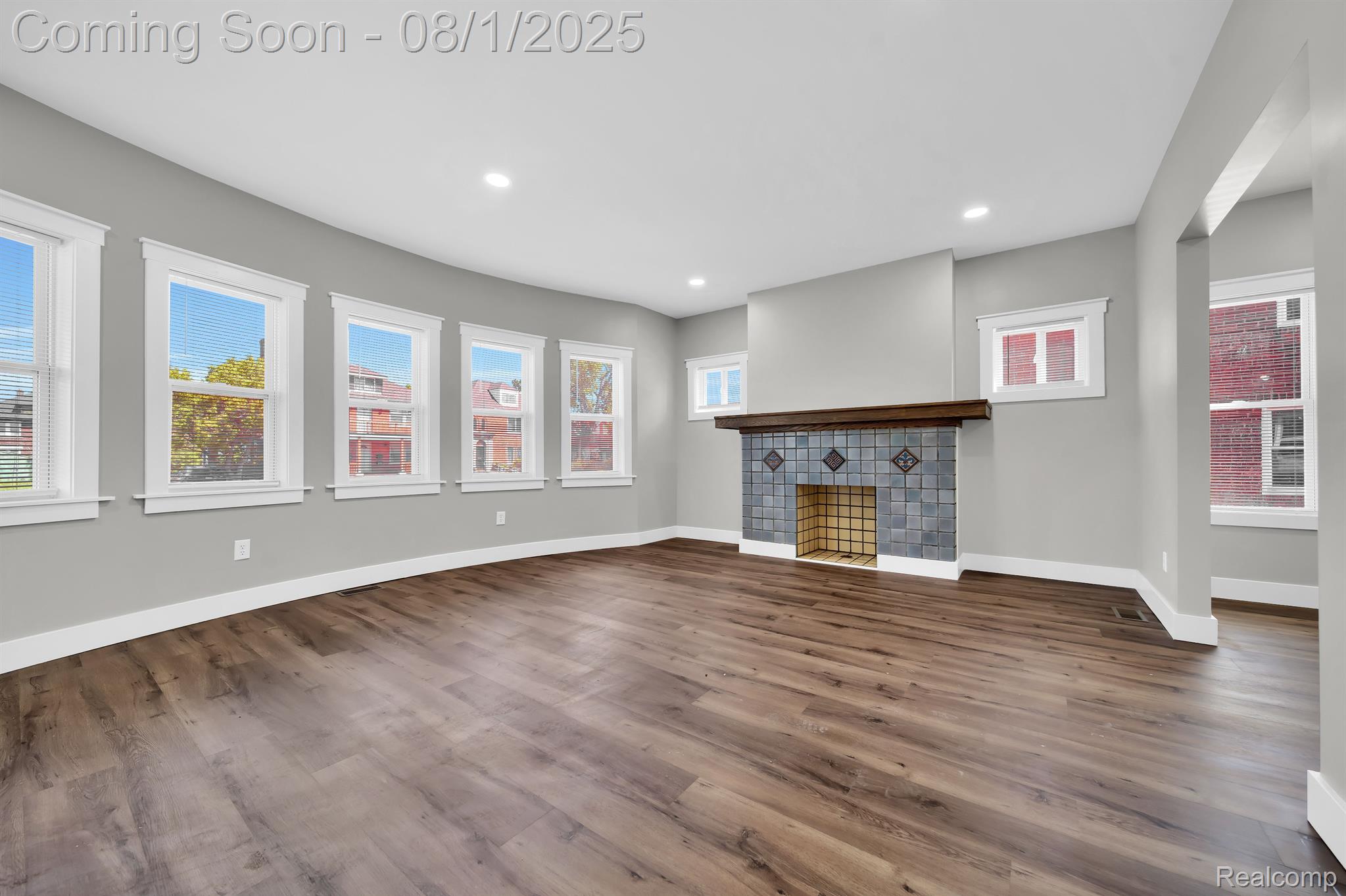 Detroit City, Michigan 48206, United States, 4 Bedrooms Bedrooms, ,2 BathroomsBathrooms,Residential,Coming Soon,181763