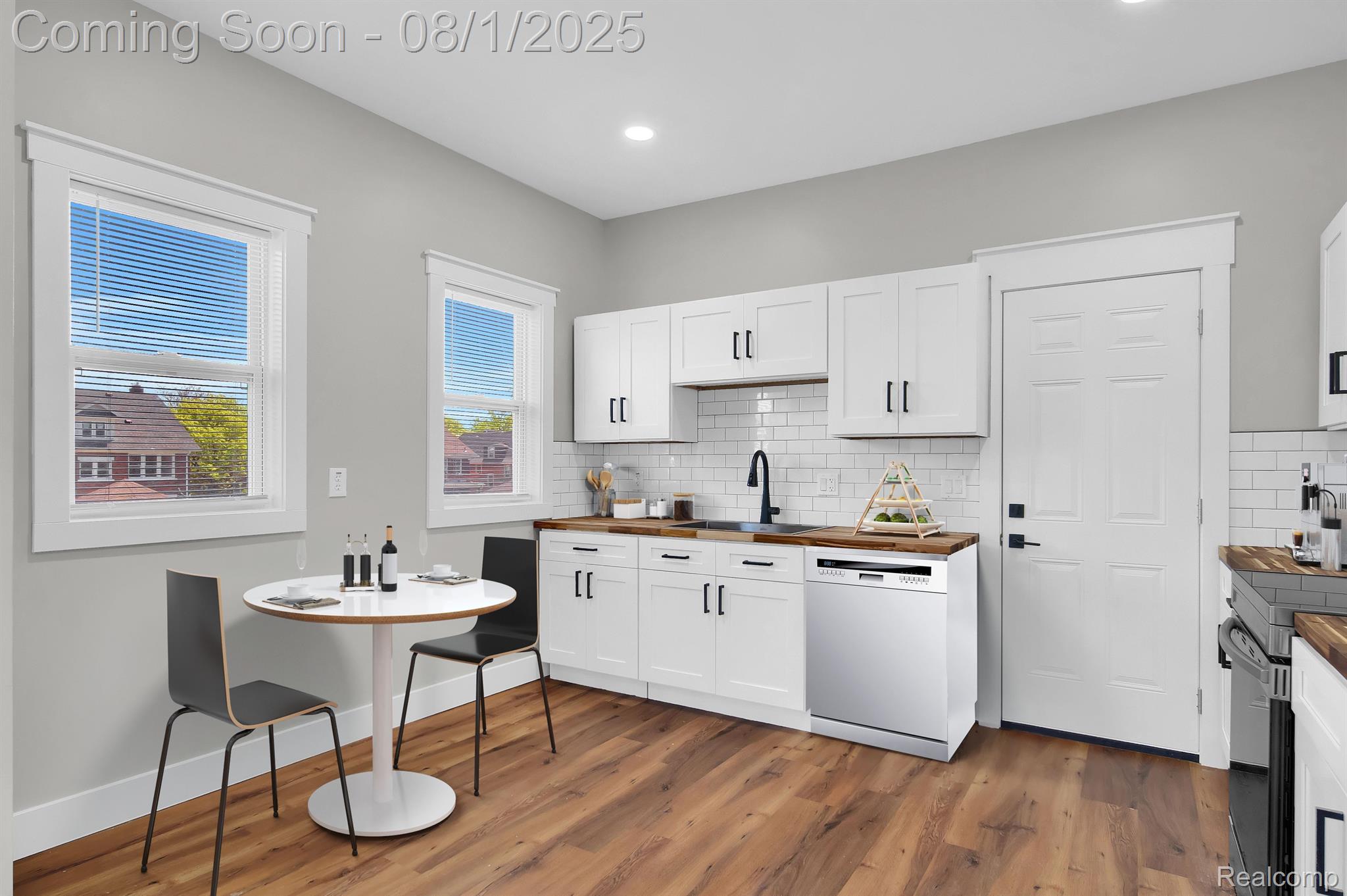 Detroit City, Michigan 48206, United States, 4 Bedrooms Bedrooms, ,2 BathroomsBathrooms,Residential,Coming Soon,181763