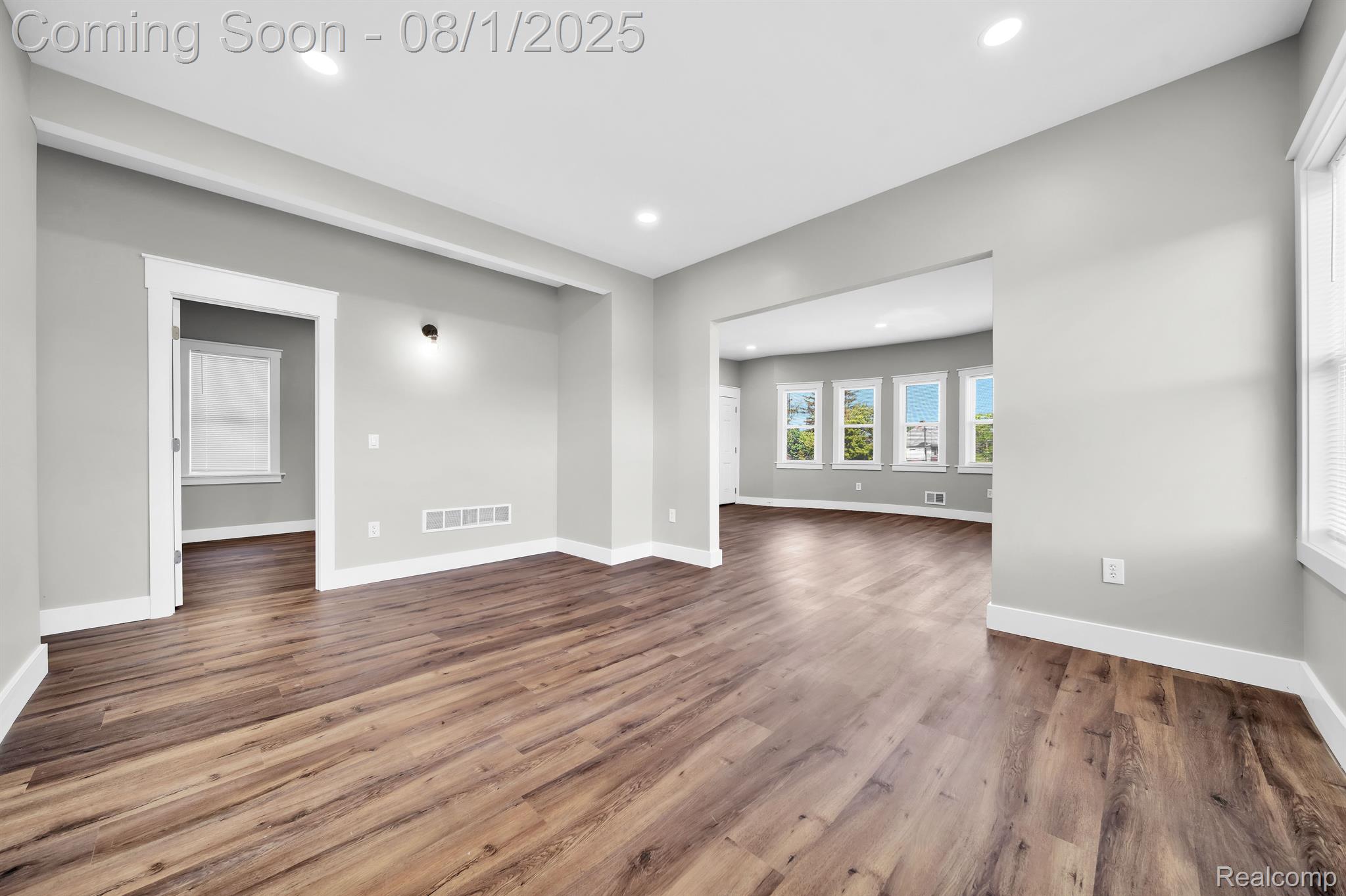 Detroit City, Michigan 48206, United States, 4 Bedrooms Bedrooms, ,2 BathroomsBathrooms,Residential,Coming Soon,181763