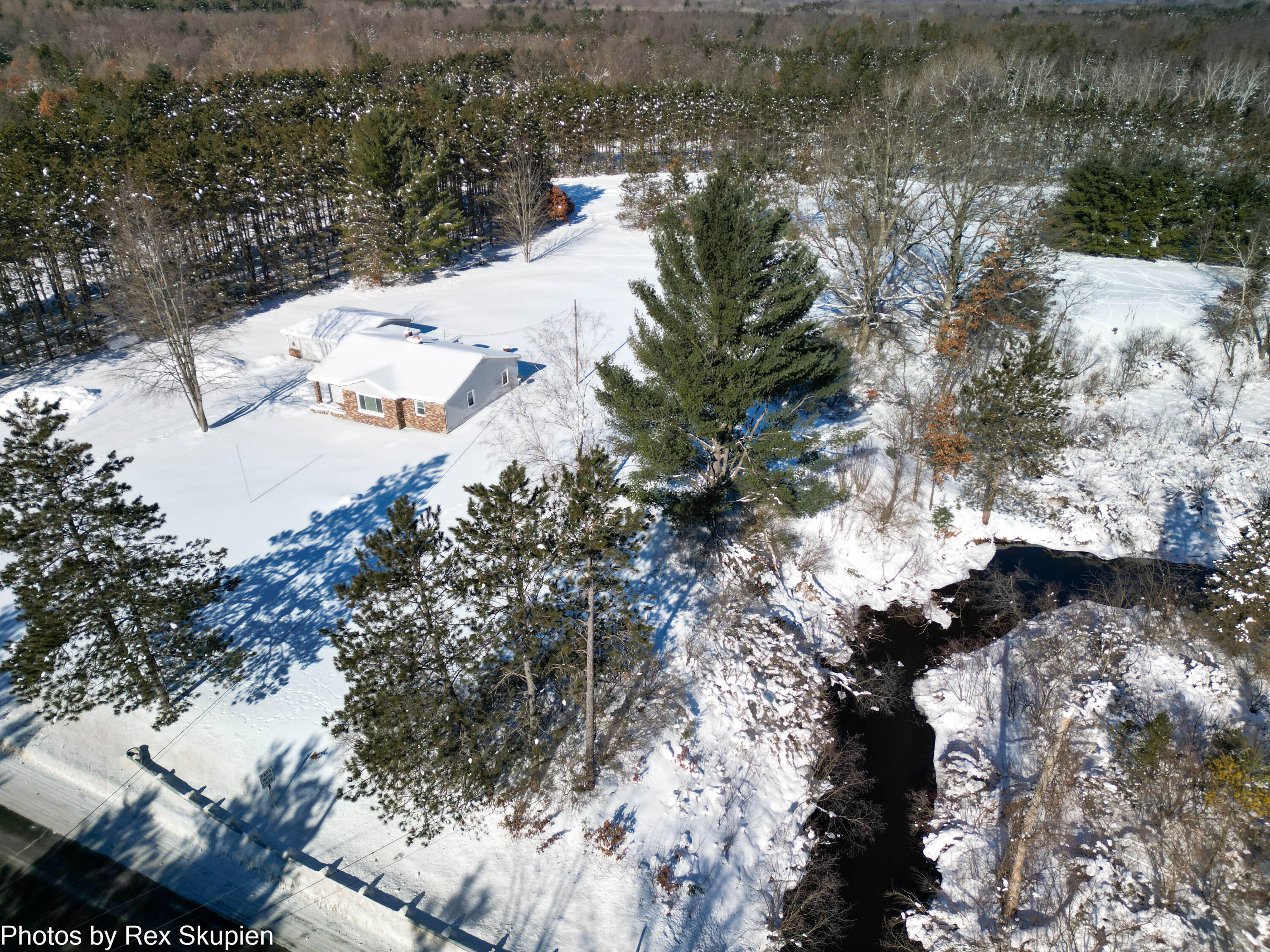 1861 E Monroe Street