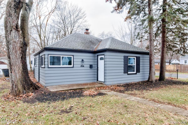 1710 WOODWARD HTS, FERNDALE, MI 48220 - Image 1fdd5e660af2fefd6b6fb5a49b7e3bed/3794039262