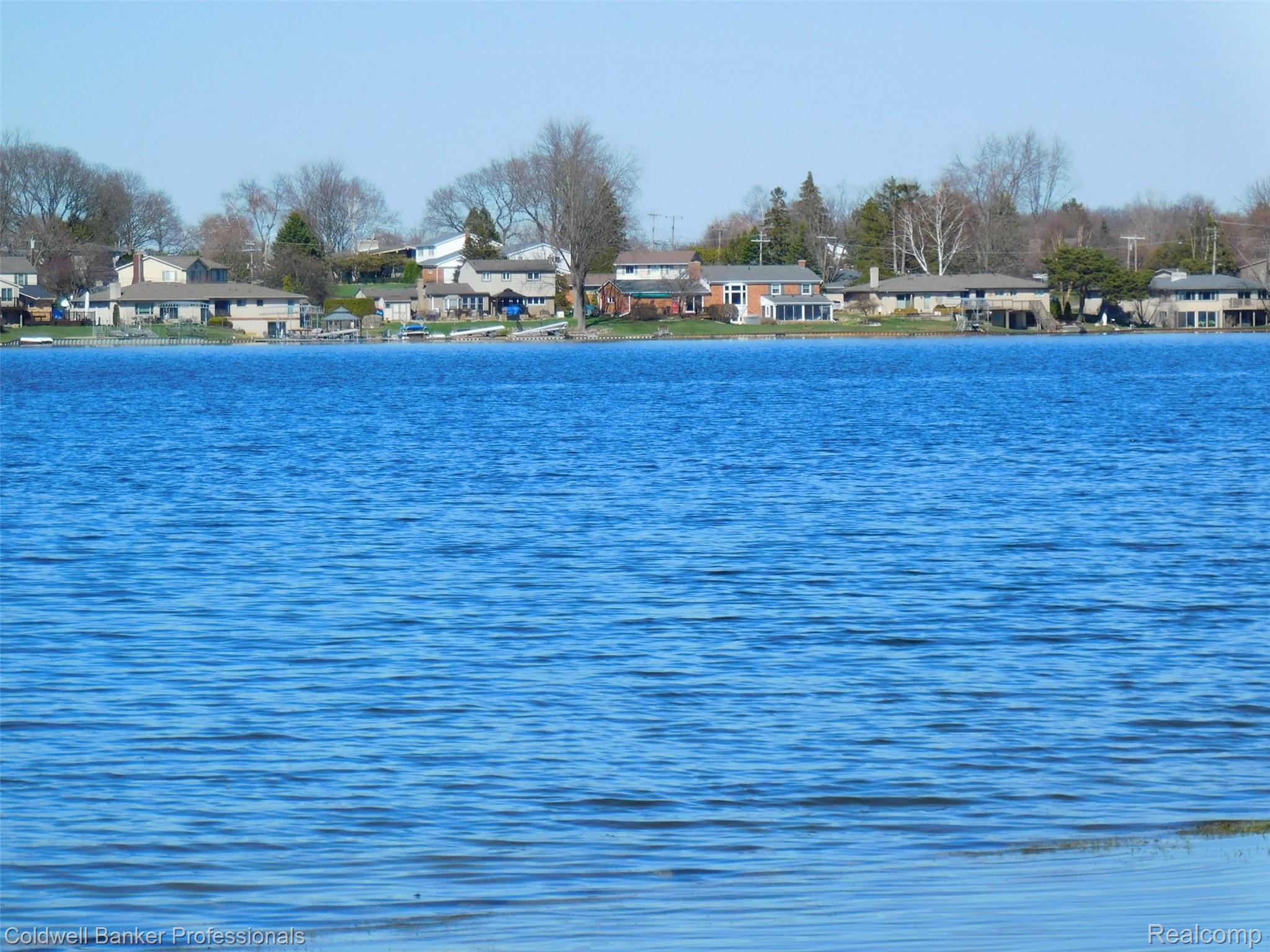 3436 Adams Shore Drive