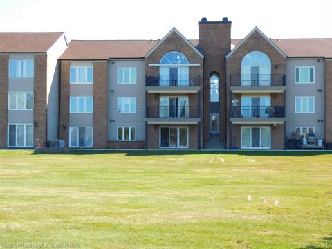 3436 Adams Shore Drive Waterford Charter Township MI 48329