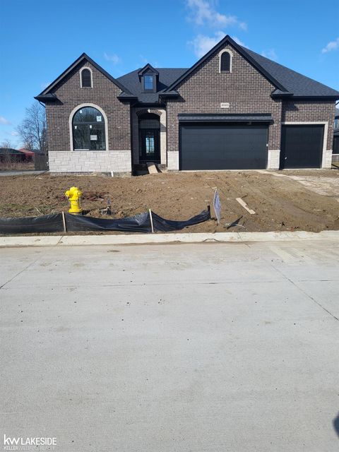 46425 Via Lucca Macomb Township MI 48042