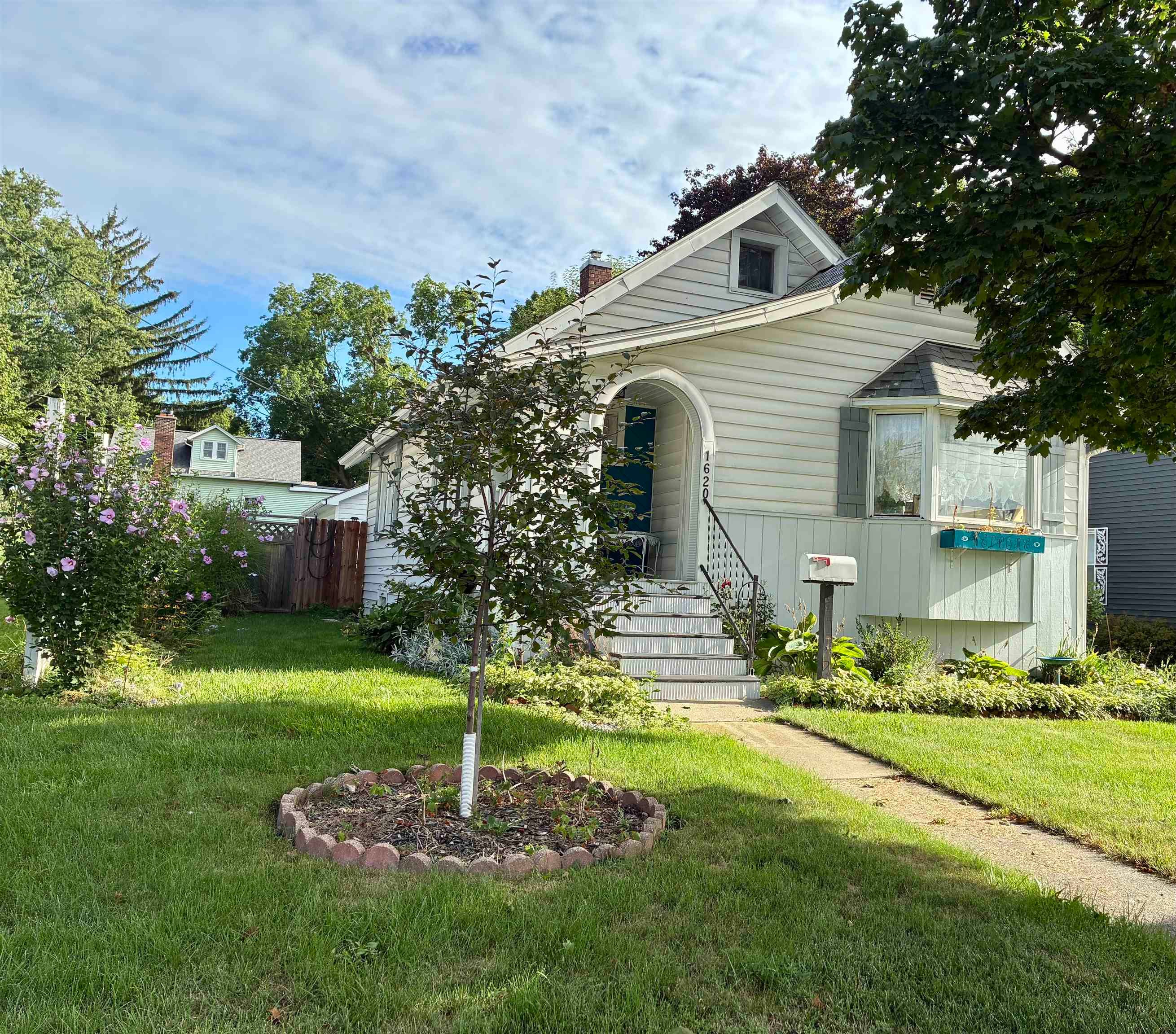 1620 W Main Street