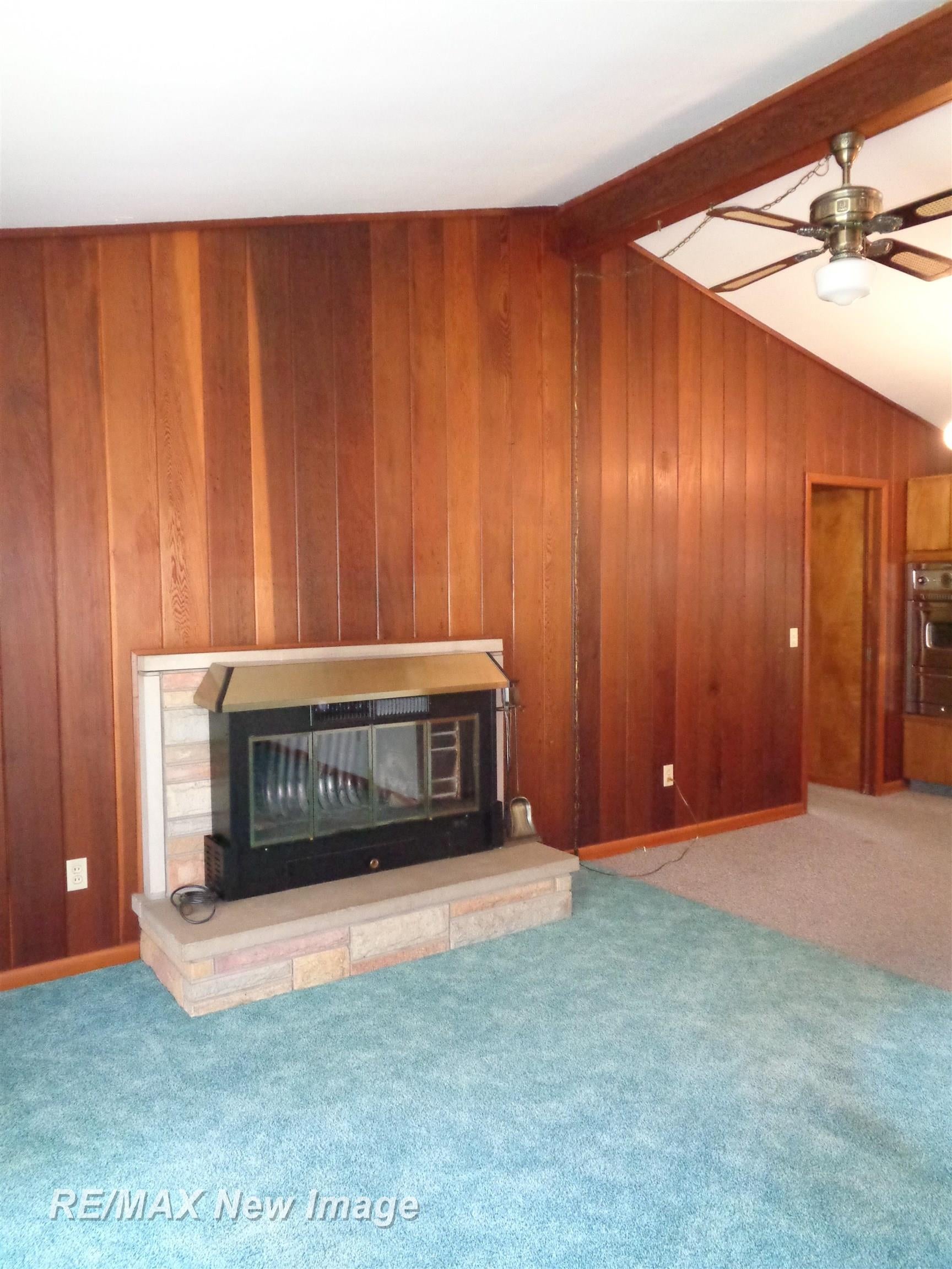 1391 Sauk Lane