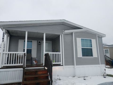 Photo of 2243 Leisure Lane, Garfield Charter Township, MI 49686 (MLS # 78080065592)