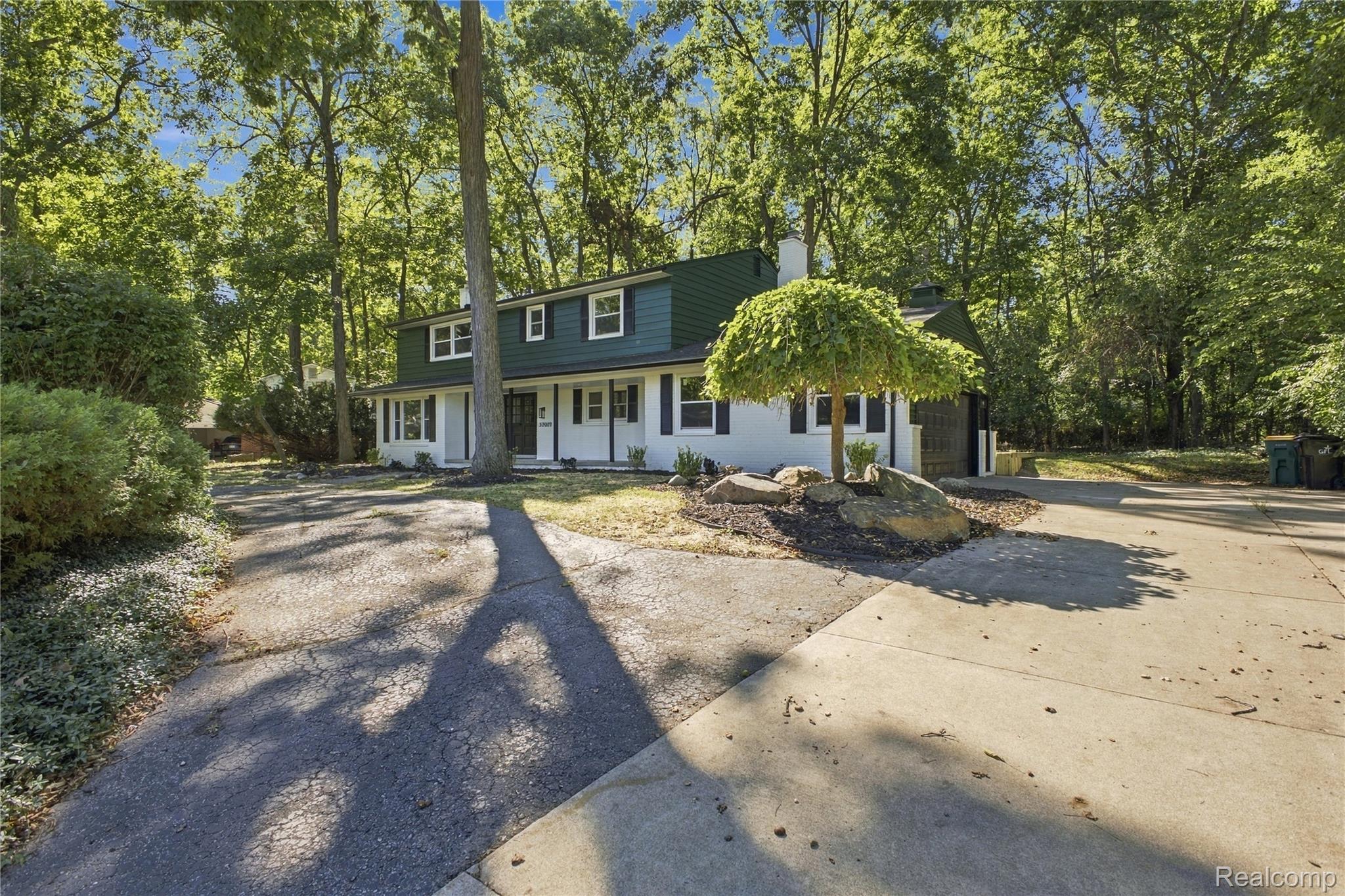 32089 Olde Franklin Drive