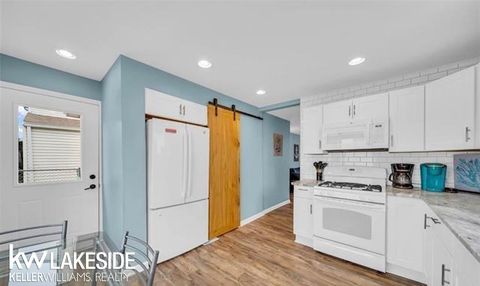 Tiny photo for 37861 Elm Lane, Harrison Charter Township, MI 48045 (MLS # 58050201166)